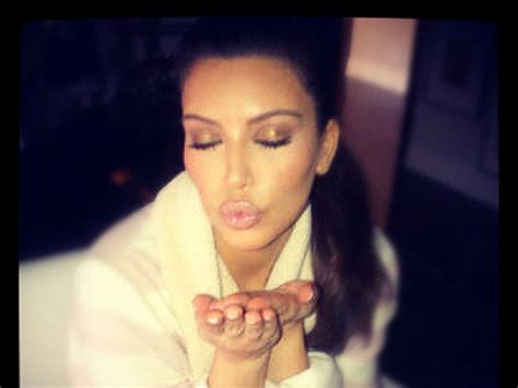 Kim Kardashian posts X